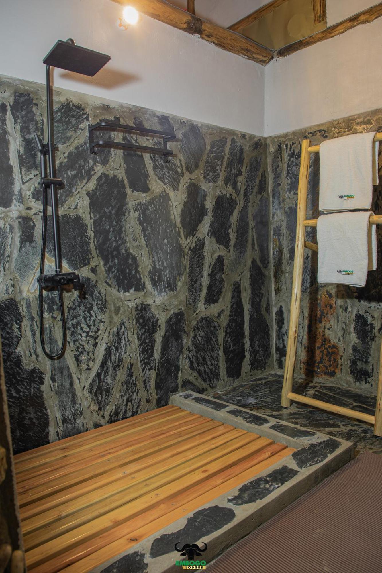 Embogo Safari Lodges Katoke Luaran gambar