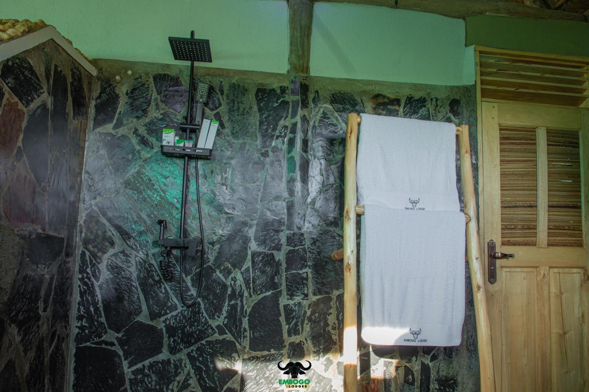 Embogo Safari Lodges Katoke Luaran gambar