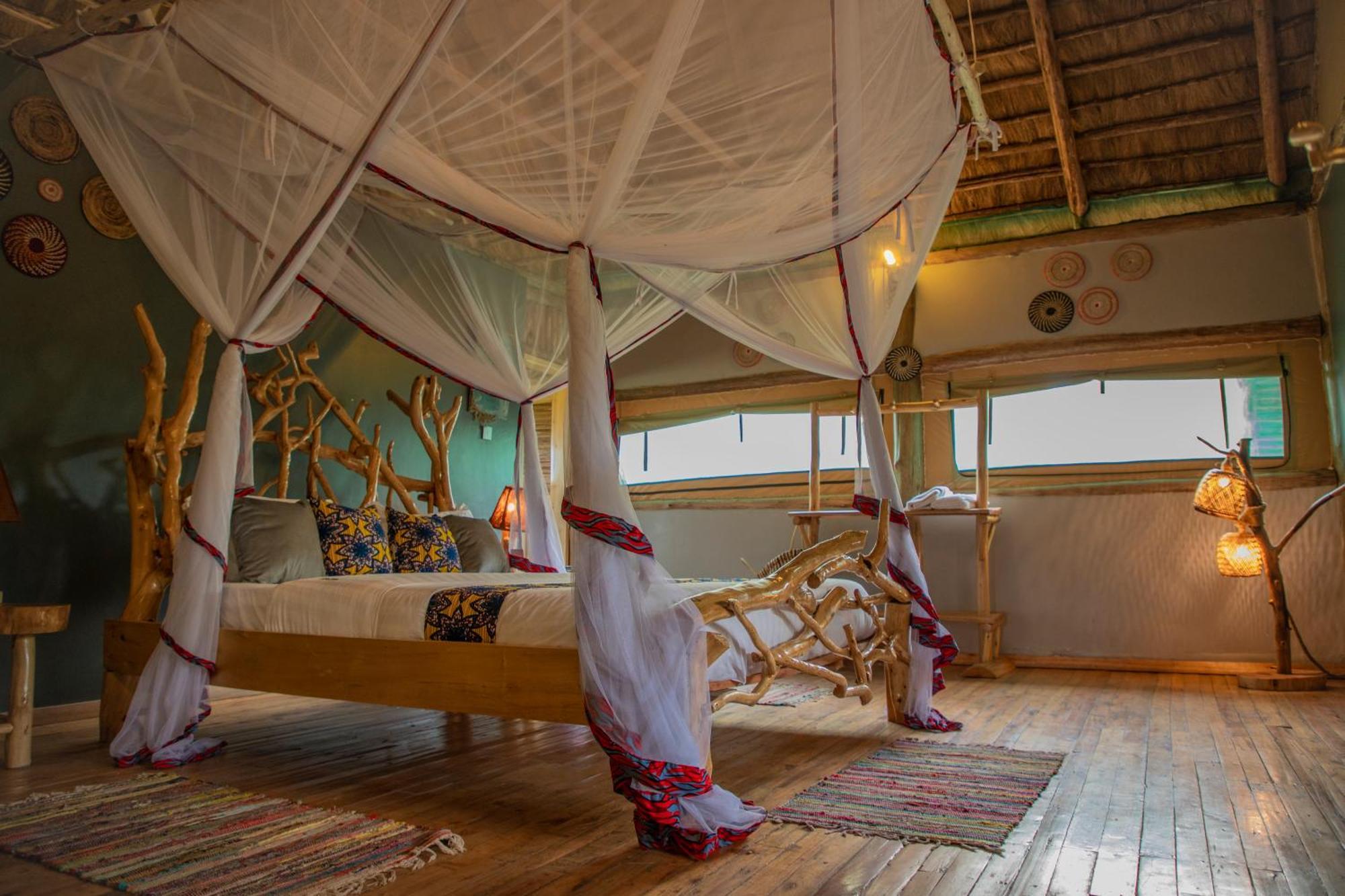 Embogo Safari Lodges Katoke Luaran gambar
